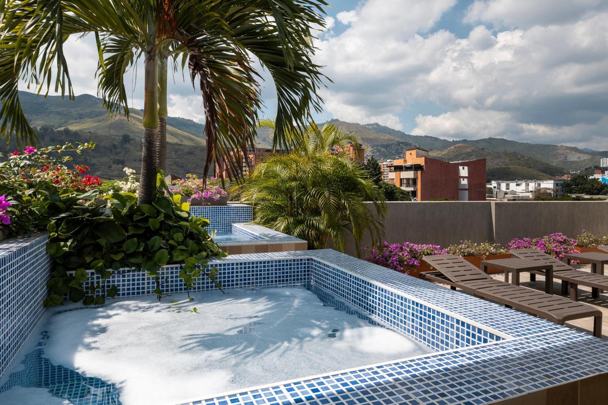 Hotel Ms Chipichape Plus カリ エクステリア 写真
